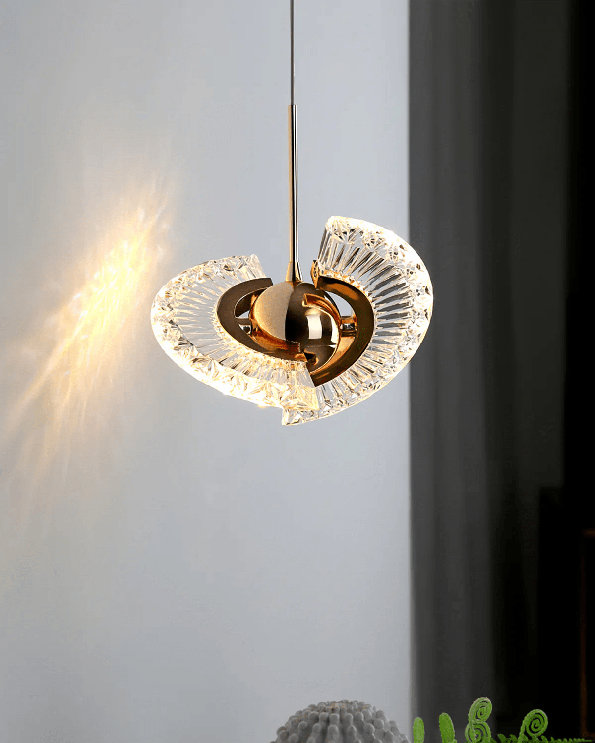 Zyra Pendant Lamp
