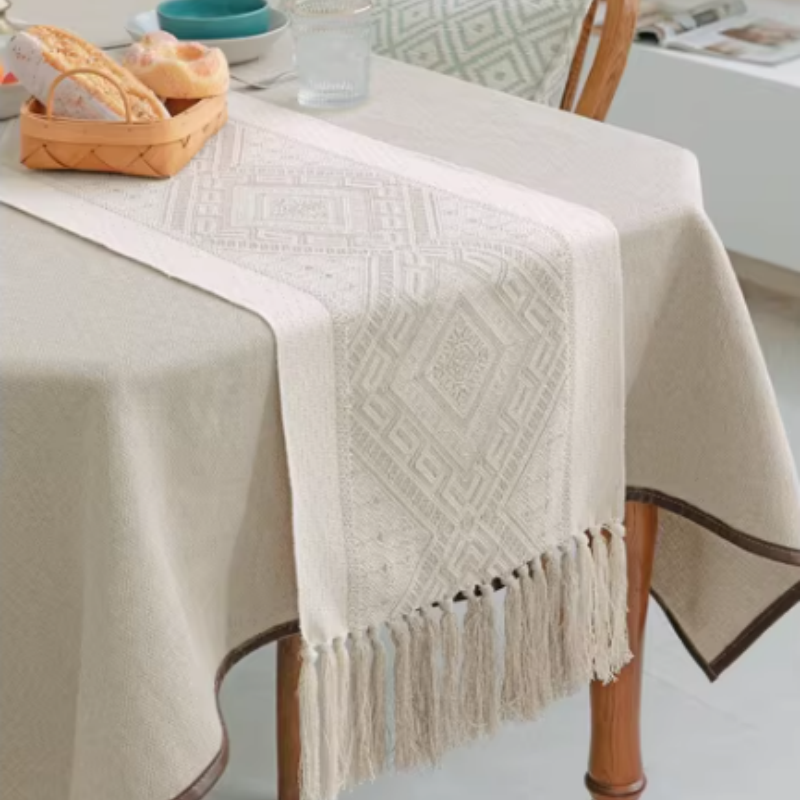 Tischläufer Creme Beige mit Fransen, Boho Jacquard Design mit Rautenmuster, Rustikale Tischdeko für Landhaus & Esszimmer