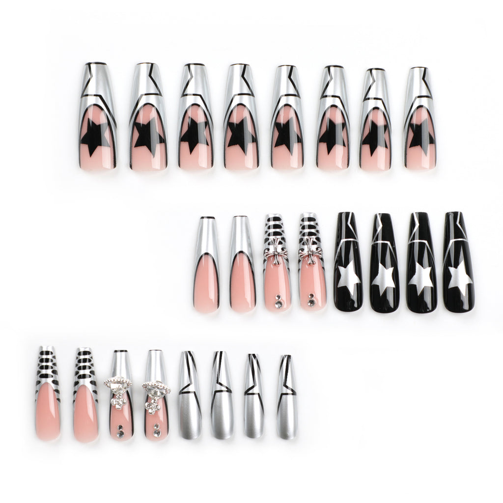 StarNagel Ballerina Nägel in Schwarz mit Chrome Herz und Kreuz
