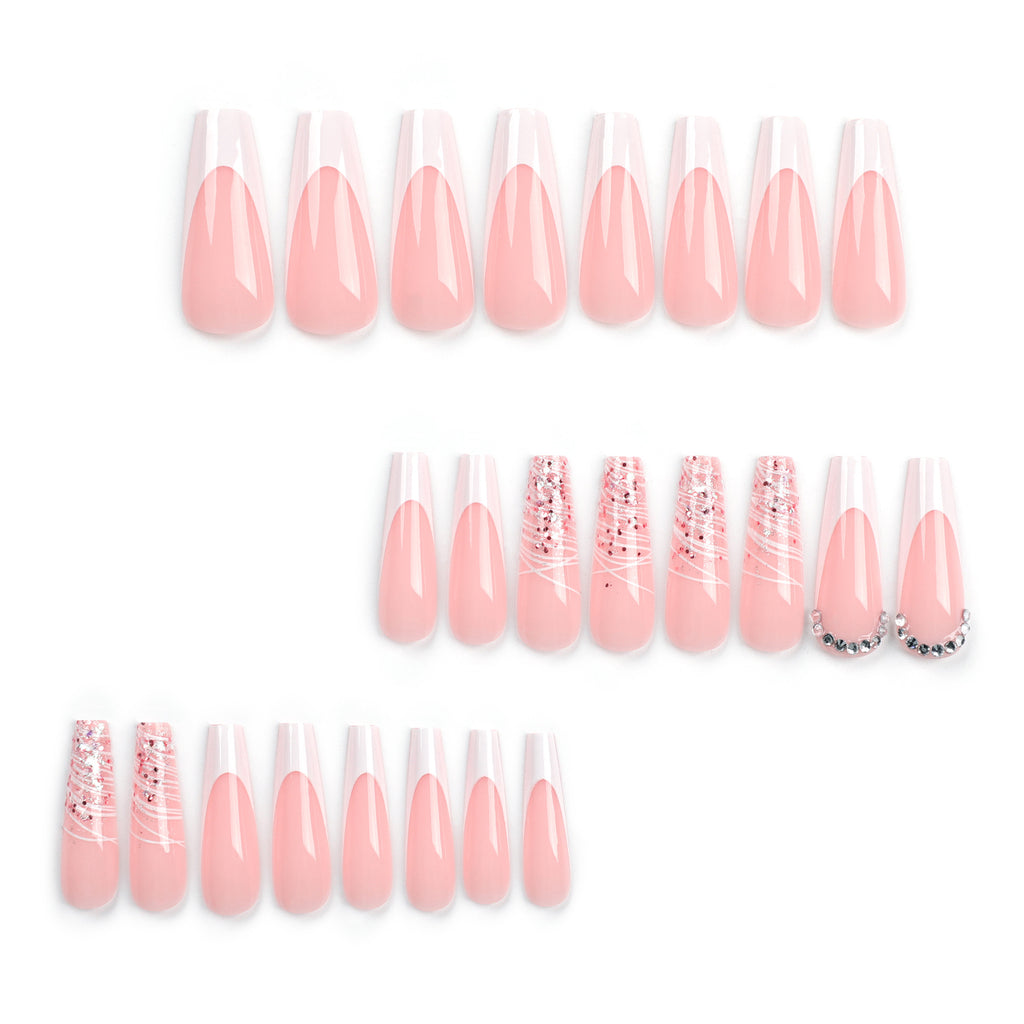 StarNagel Ballerina Nägel in Nude mit Weißem French und Strasssteinen