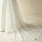 Halterneck Satin Abendkleid mit Spitze Elegant Maxi mit Schleppe Neckholder Ballkleid Ärmellos Bodenlang