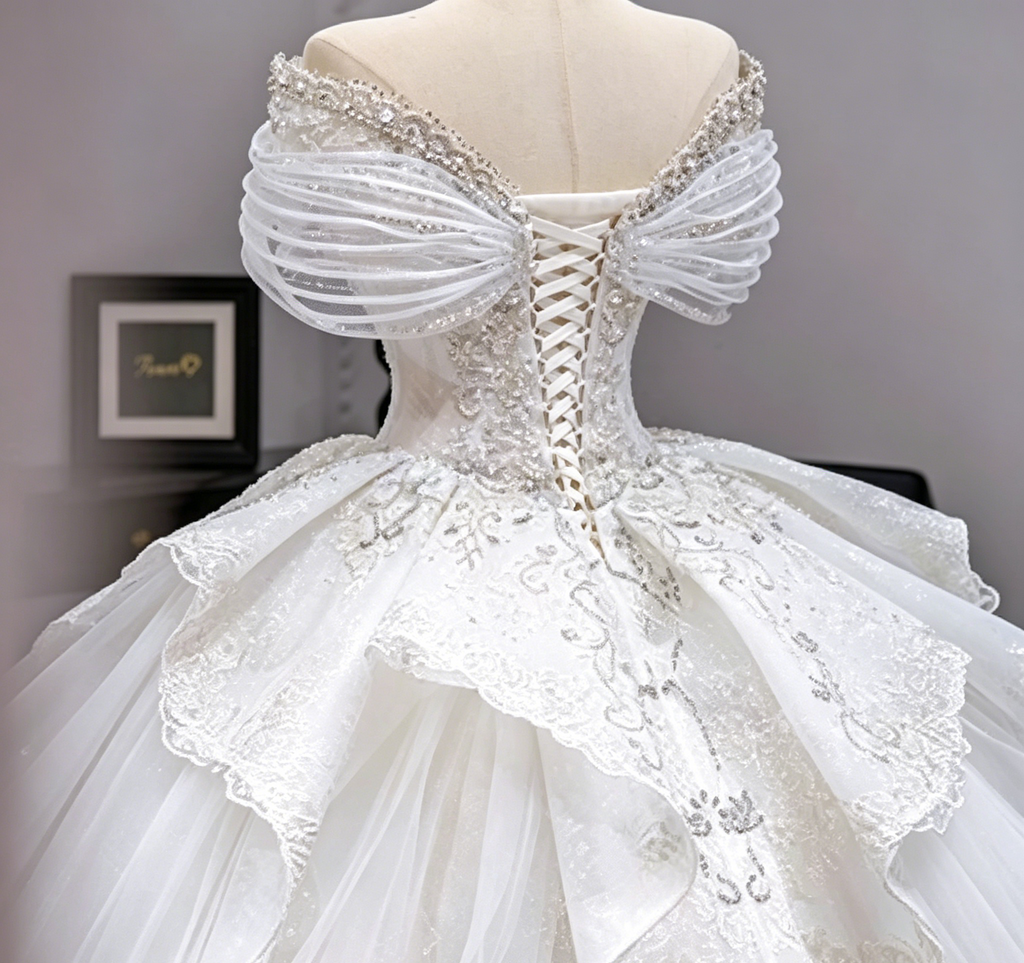 Off-Shoulder Abendkleid mit Spitze Elegant Ballkleid Bestickt