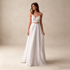 Elegantes Zweiteiler Abendkleid Weiß | Spitzen Spaghettiträger Top und Fließender Maxi-Rock mit Transparentem Einschnitt