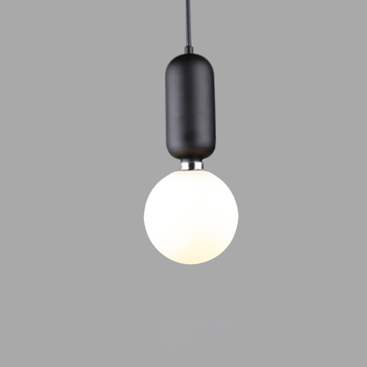 Aballs Pendant Light ∅ 5.9″ x H 11.8″ / Dia 15cm x H 30cm / Black + White Pendant light