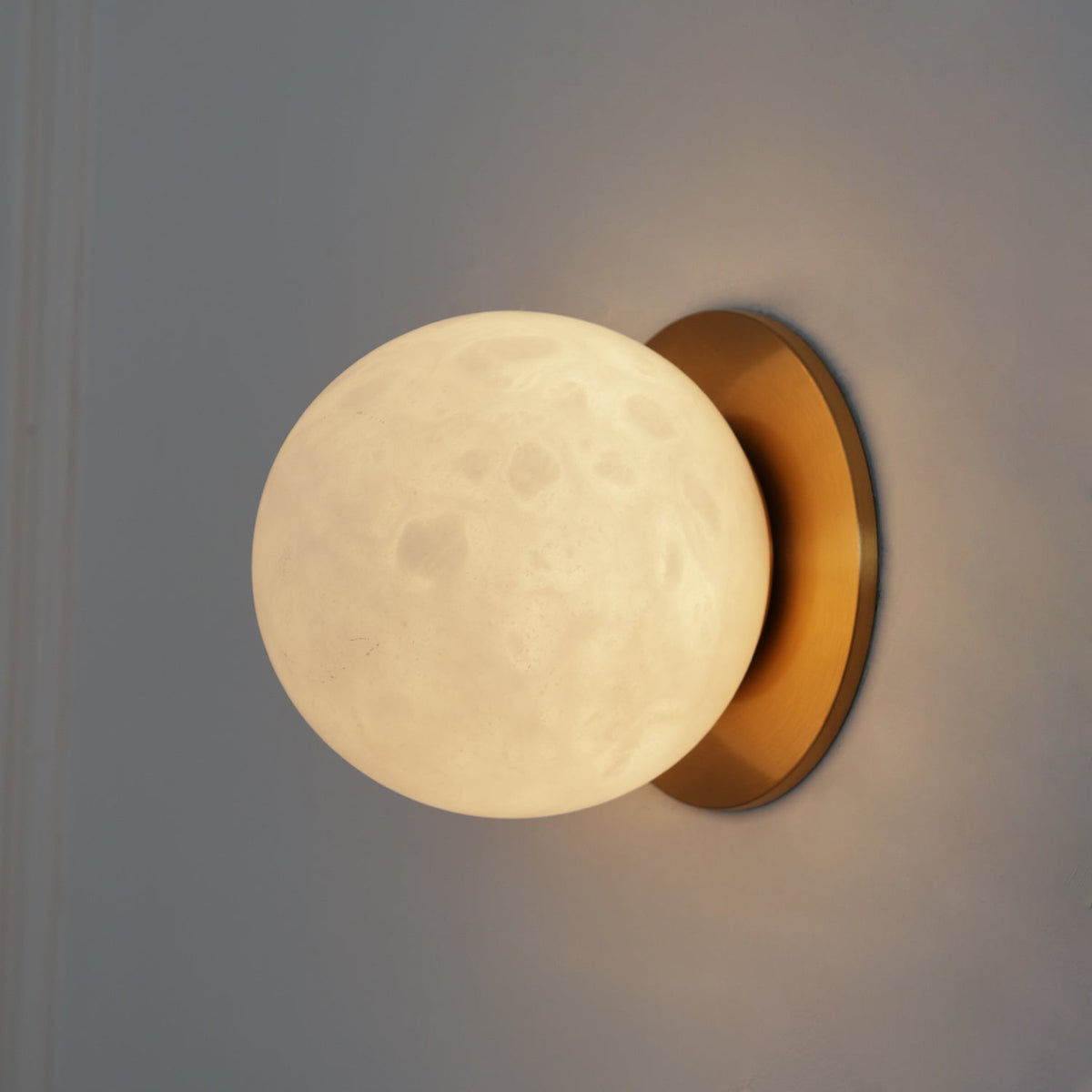Alabaster Mini Orb Wall-mounted lamp Wall Lamp