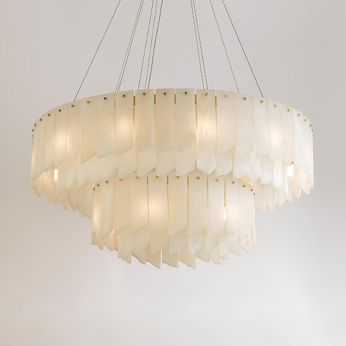 Alabaster Cascade Tiered Chandelier ∅ 47.2″ x H 59″ / 120cm x H 150cm / Brass & White Chandelier