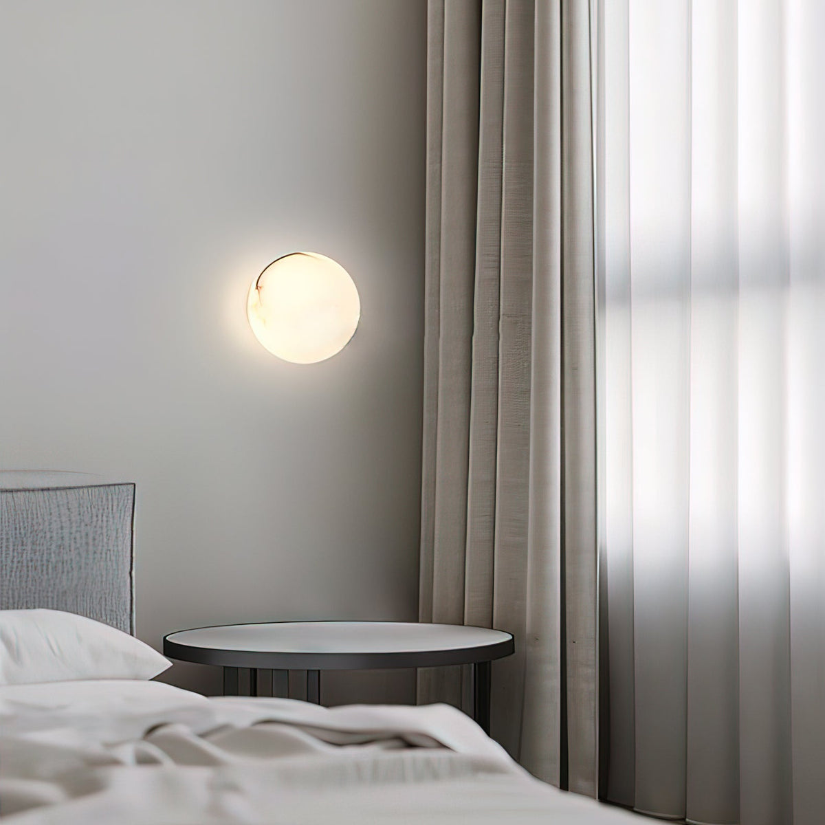 Alabaster Mini Orb Wall-mounted lamp Wall Lamp