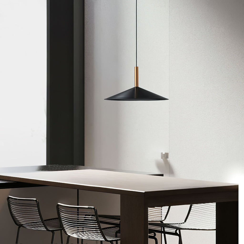 Altura Pendant Lamp ∅ 12.8″ x H 9.1″ / Black / Warm Light Pendant light