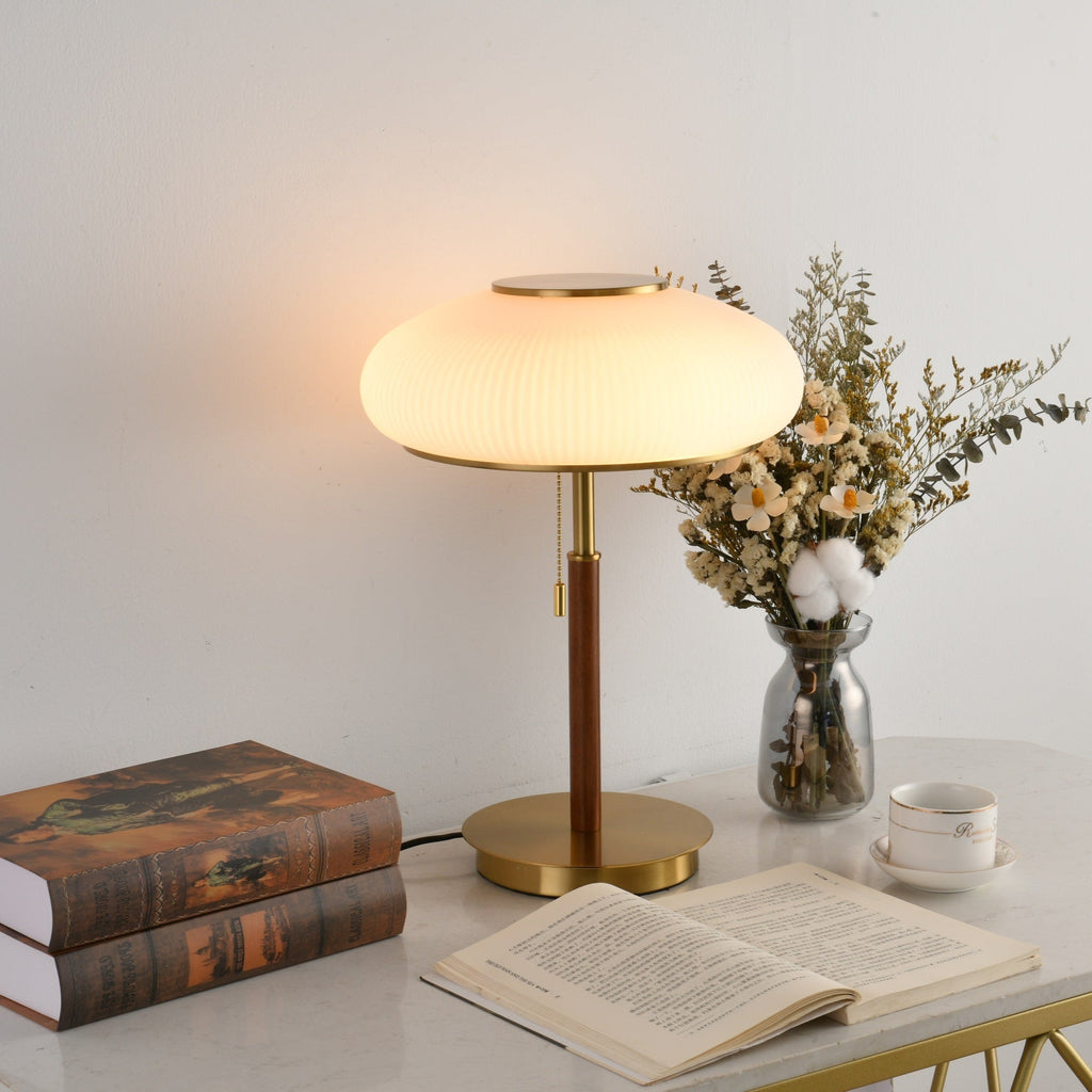 Arvia Table Lamp
