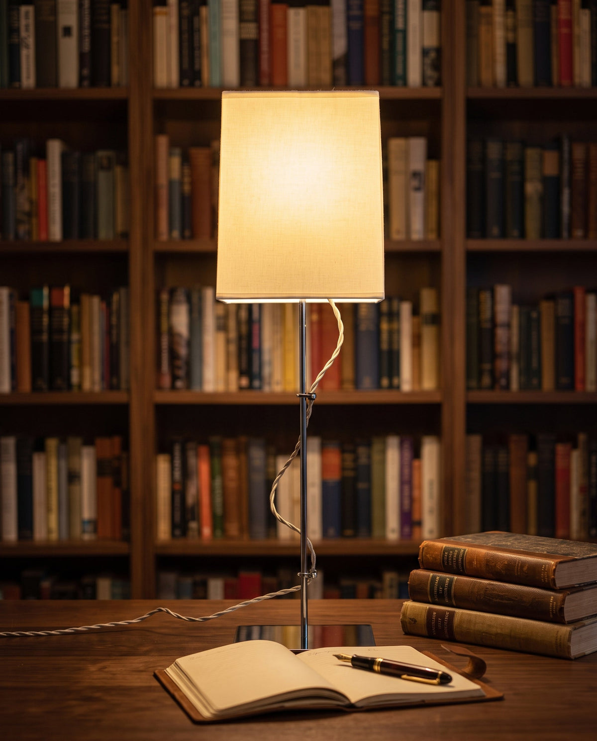 Ateel Slender Table Lamp