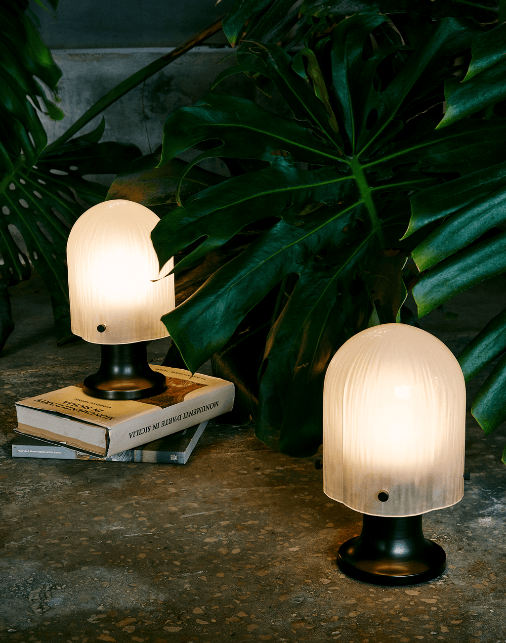 Aura Fluted Table Lamp
