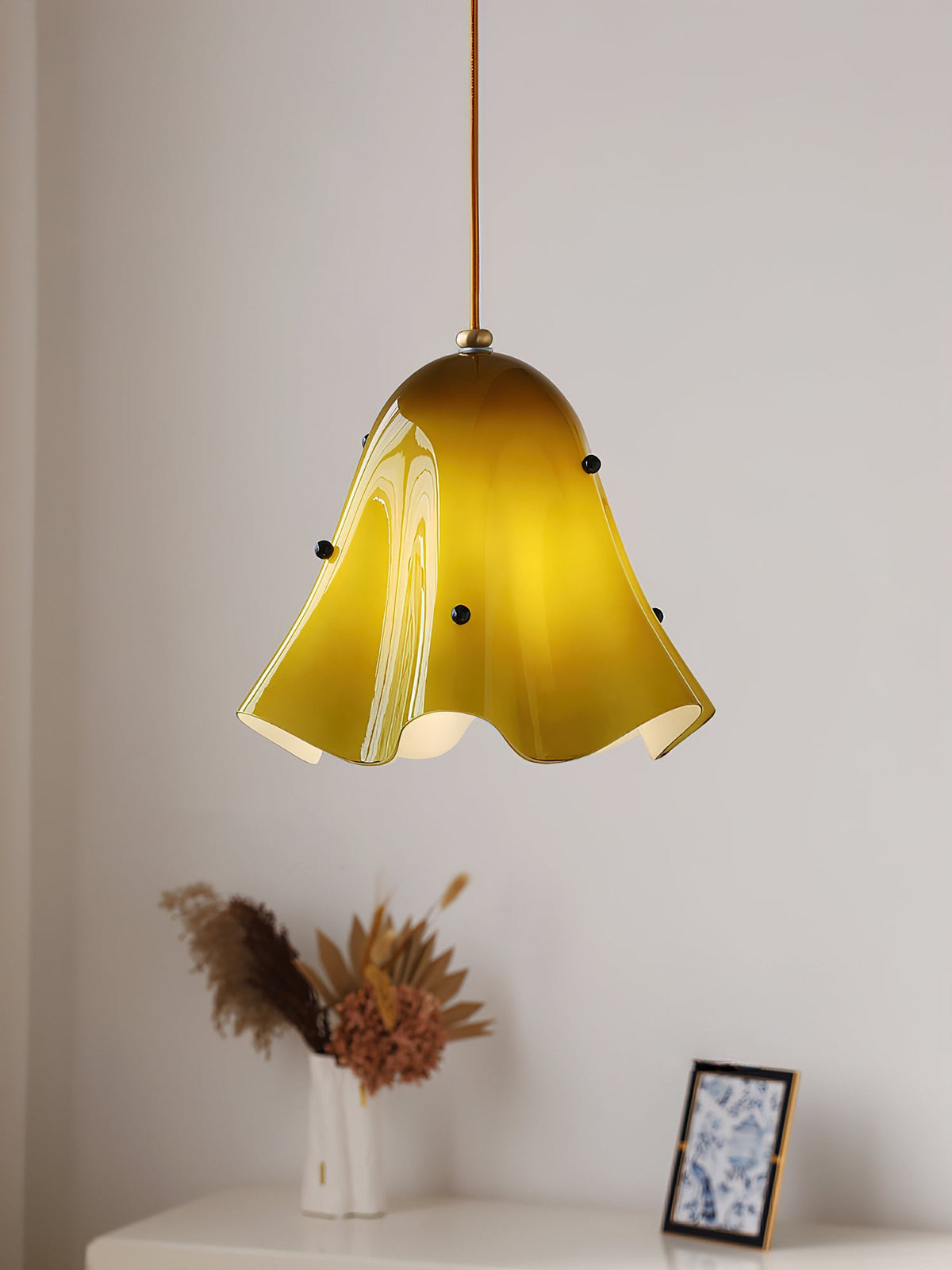 Vera Bloom Pendant Lamp