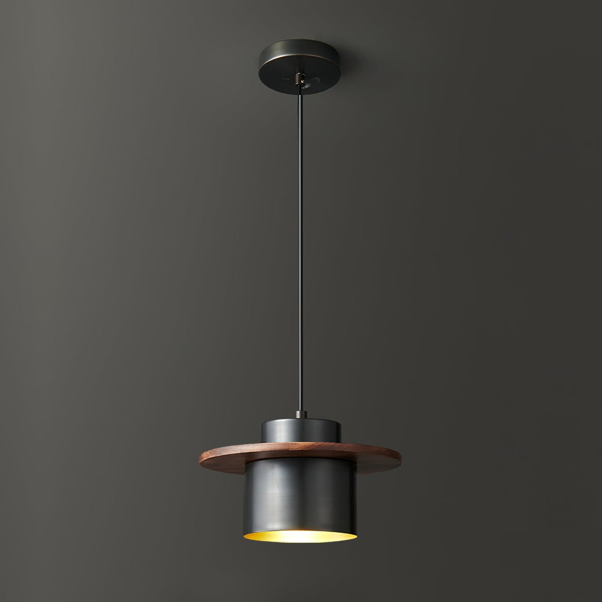 Bersi Pendant Light ? 7.9″ x H 3.9″ / Dia 20cm x H 10cm / Black + Walnut Pendant light