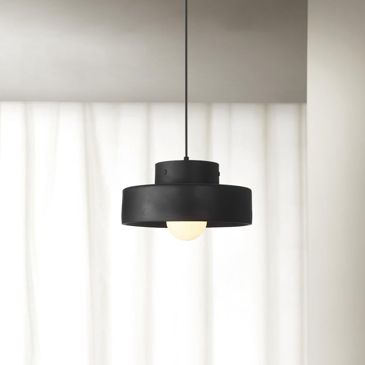 Bray pendant Lamp ∅ 11.8″ x H 5.9″/ Dia 30cm x H 15cm / Black Pendant light
