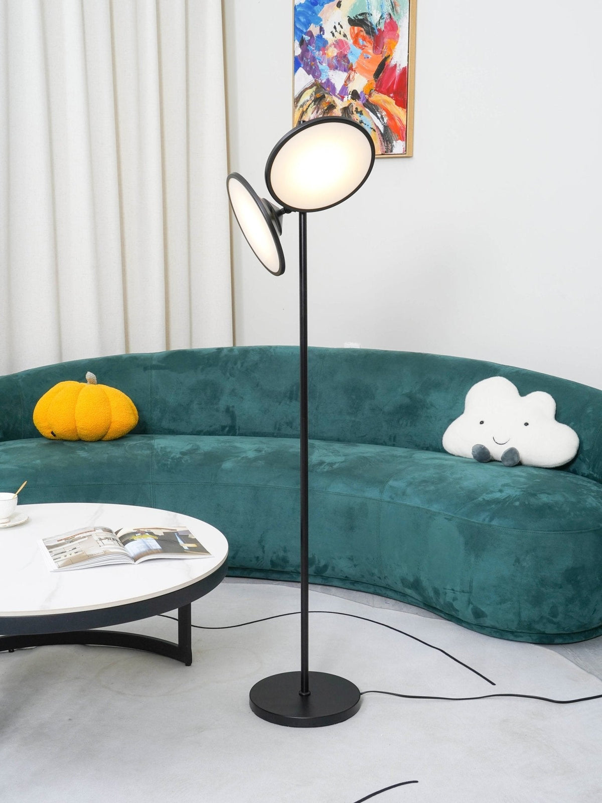 Bulat Floor Lamp