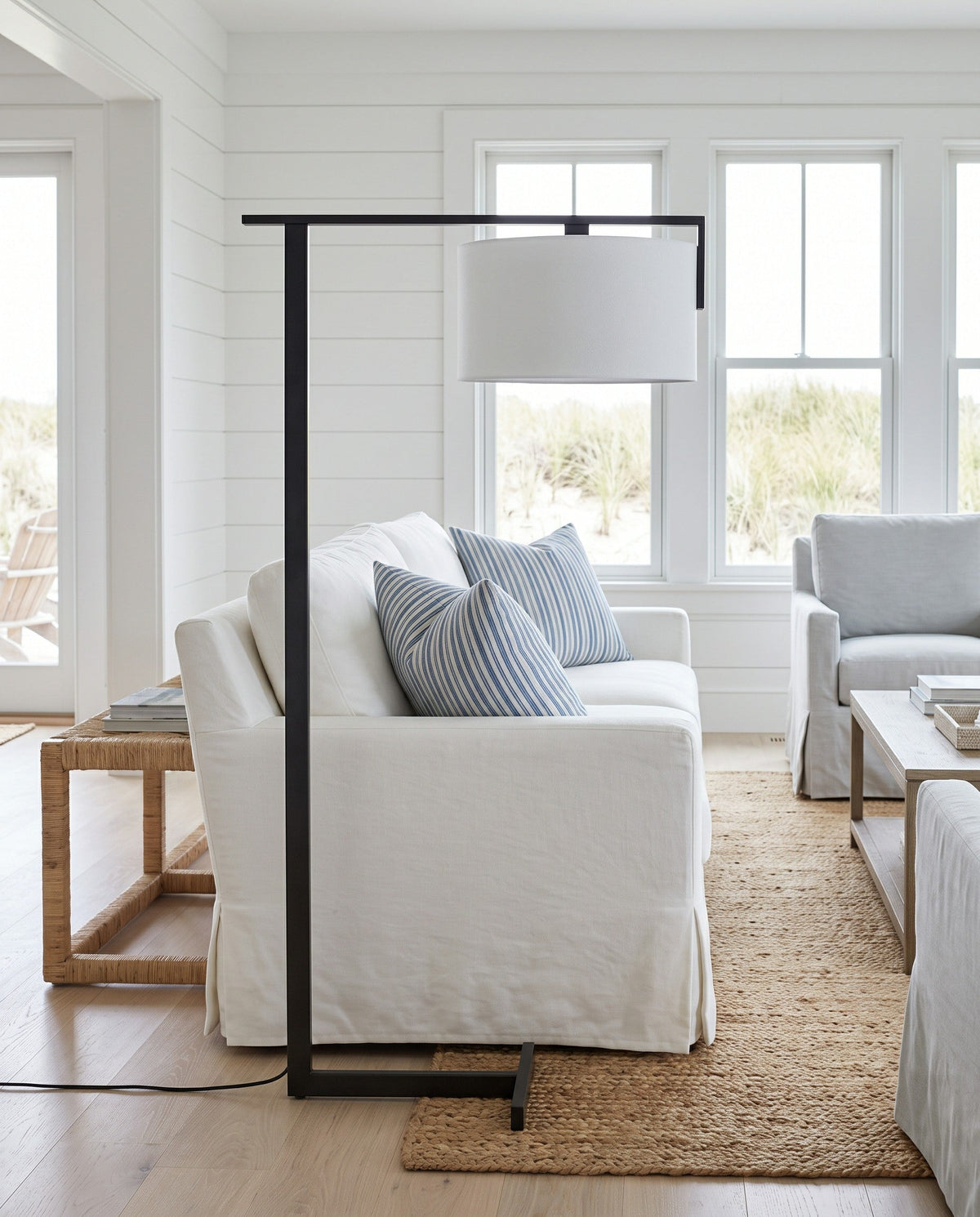 Cantilever Floor Lamp