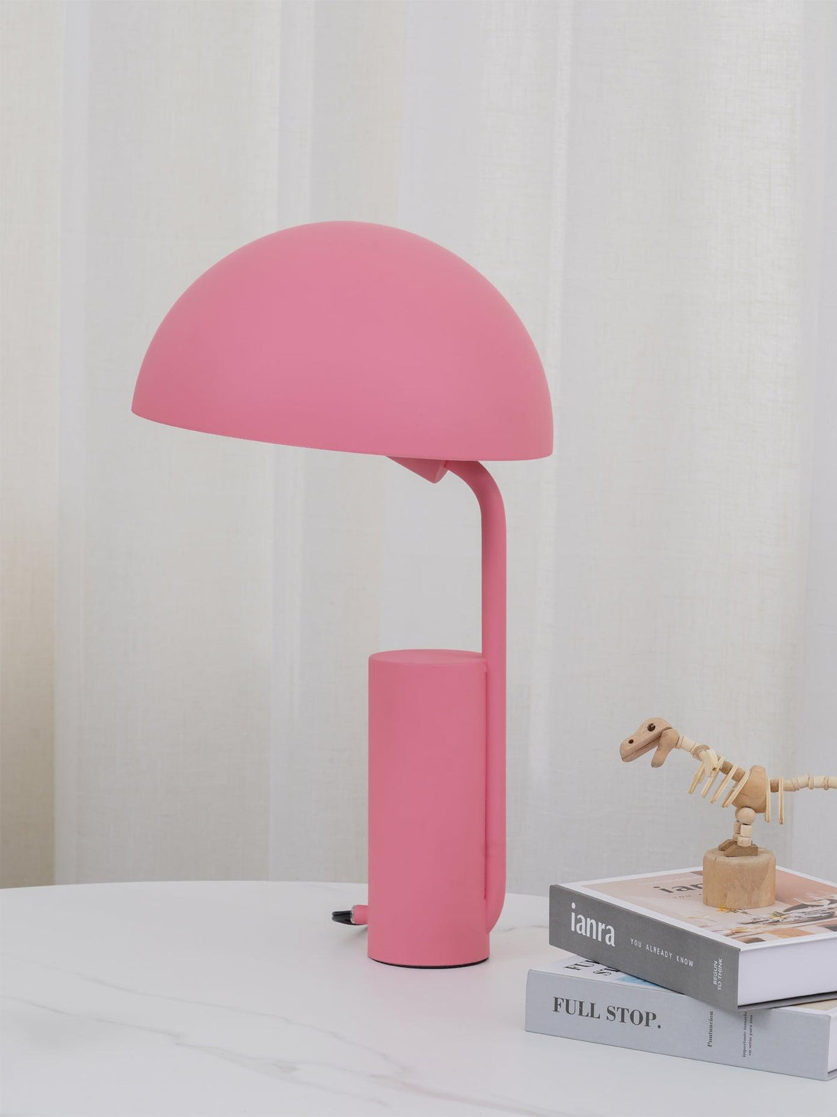 Cap Table Lamp Table lamp