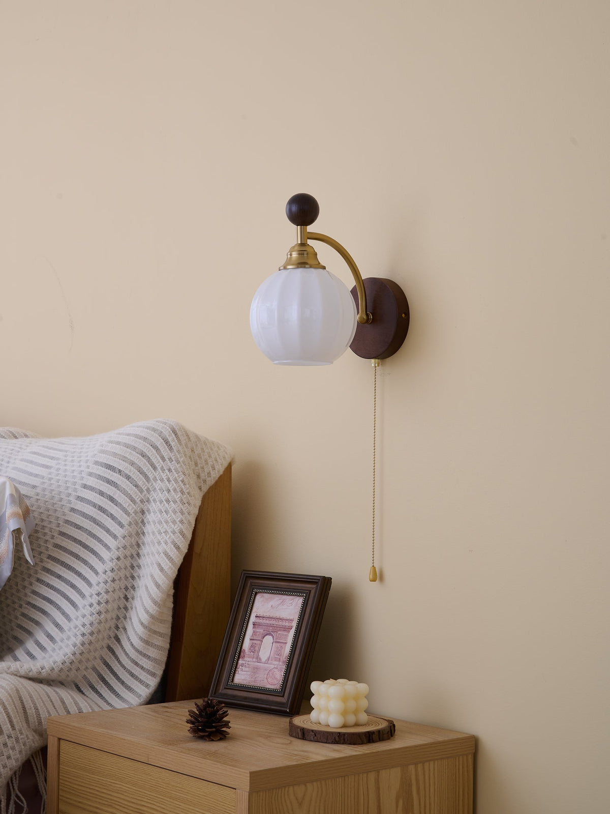 Clarendon Wall Lamp