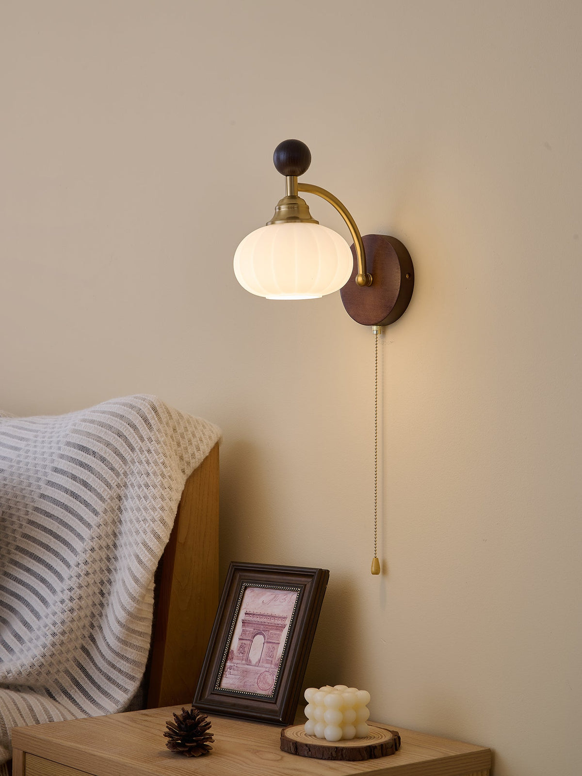 Clarendon Wall Lamp