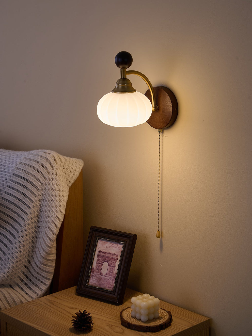 Clarendon Wall Lamp