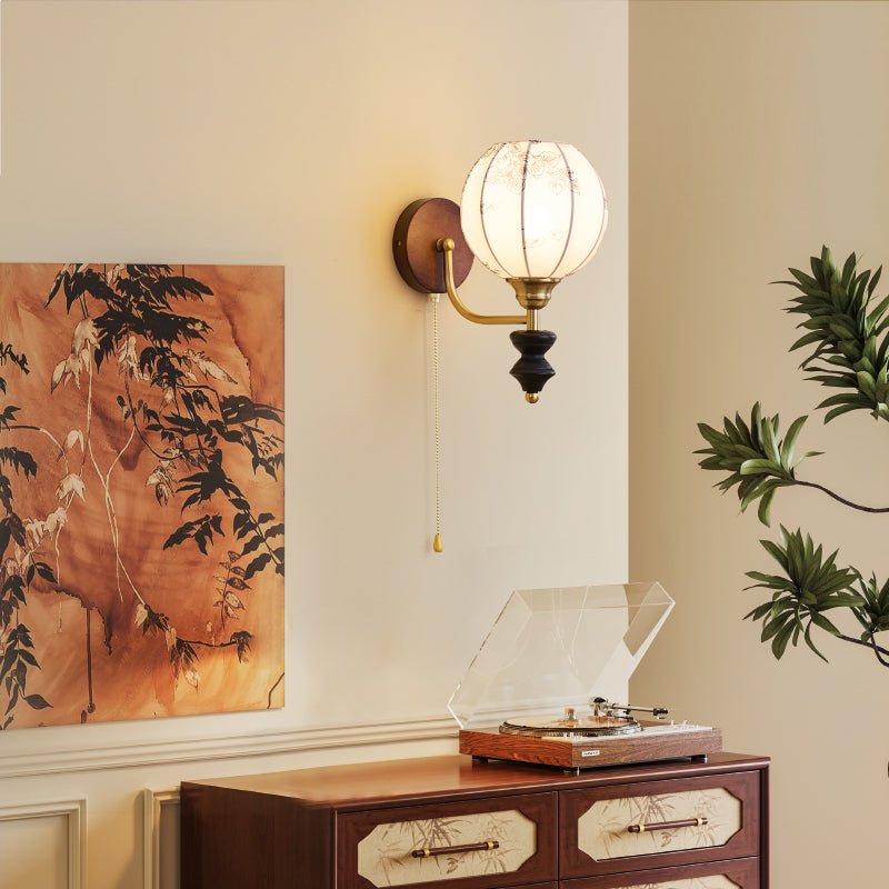 Clarendon Wall Lamp