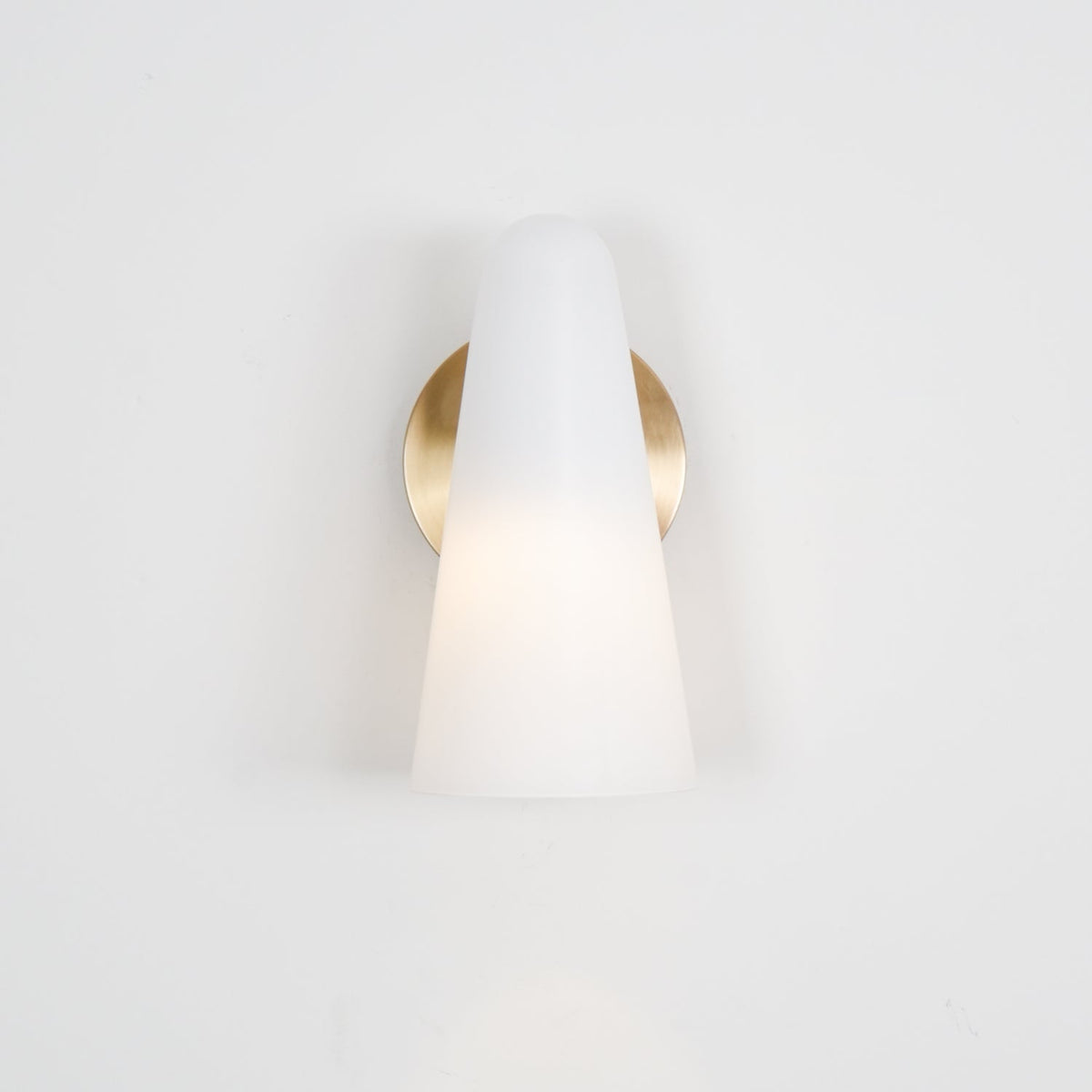 Conical Glass Wall Lamp 1001 Wall lamp