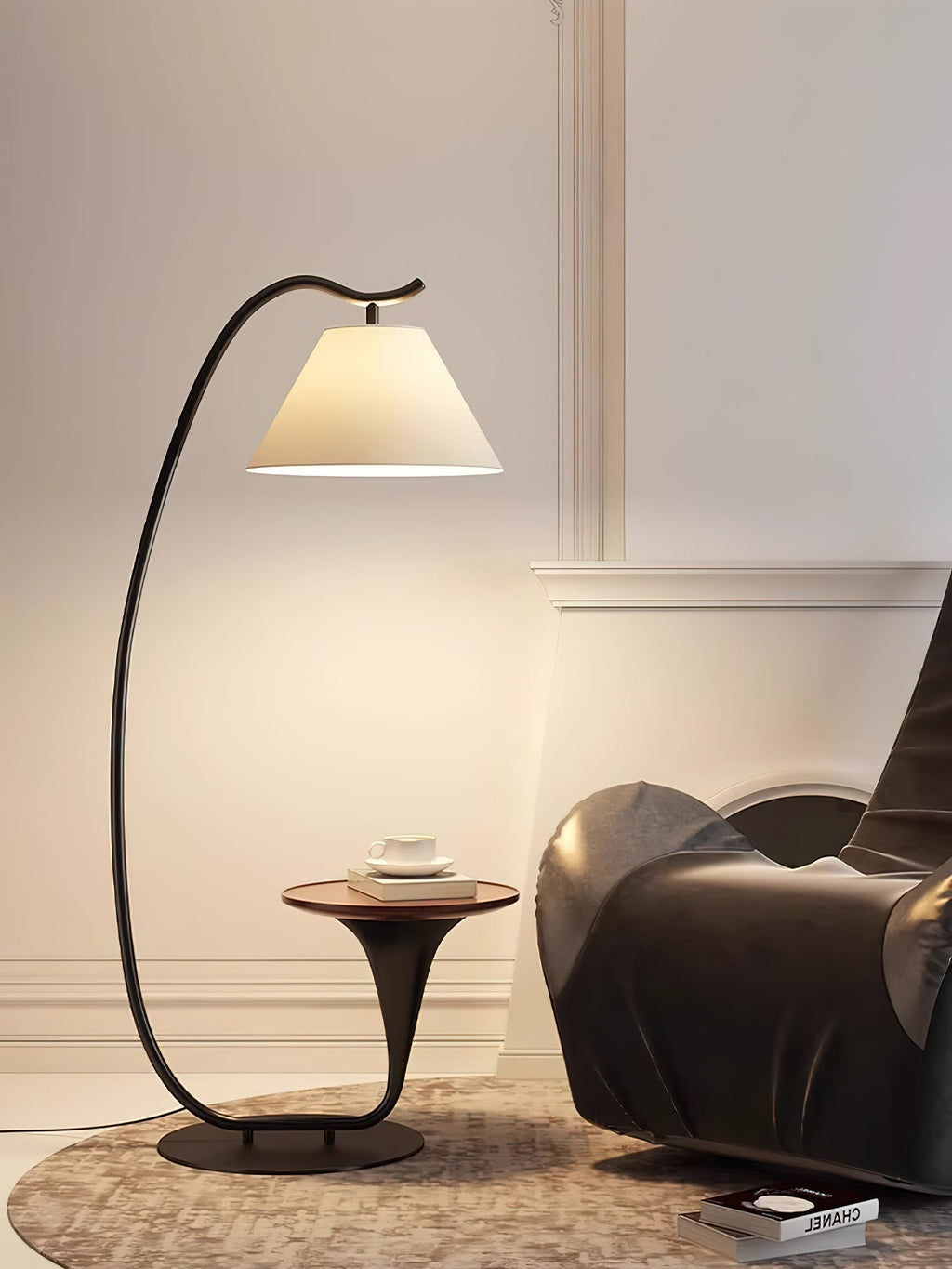 Curvature Floor Lamp Floor lamp