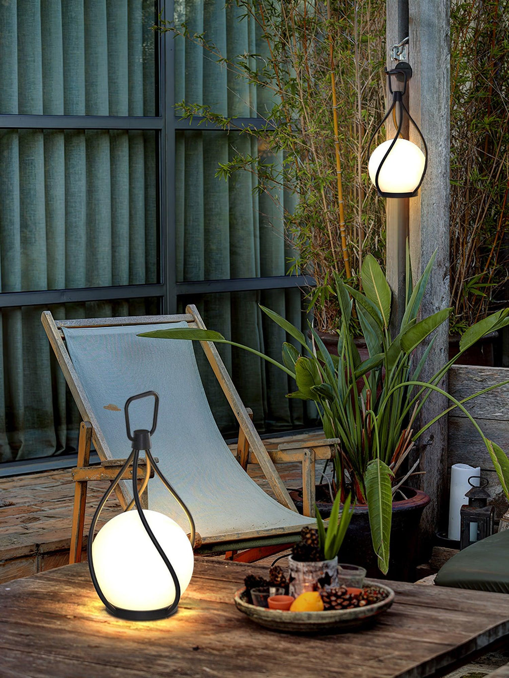 Crescent Orb Lantern Rechargeable Table lamp