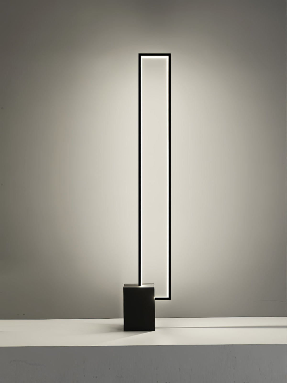 Edge Floor Lamp Floor lamp