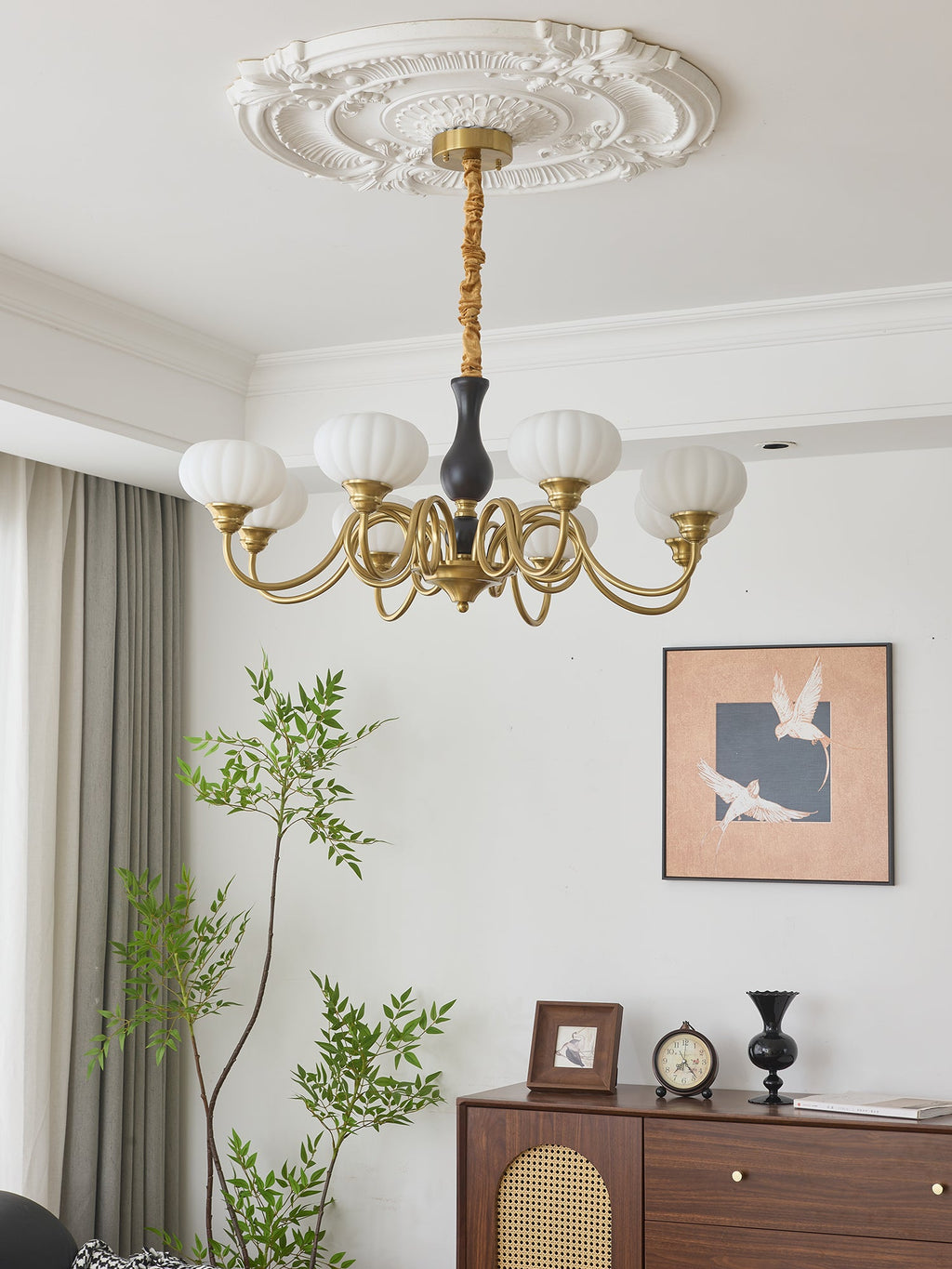 Elaris Chandelier