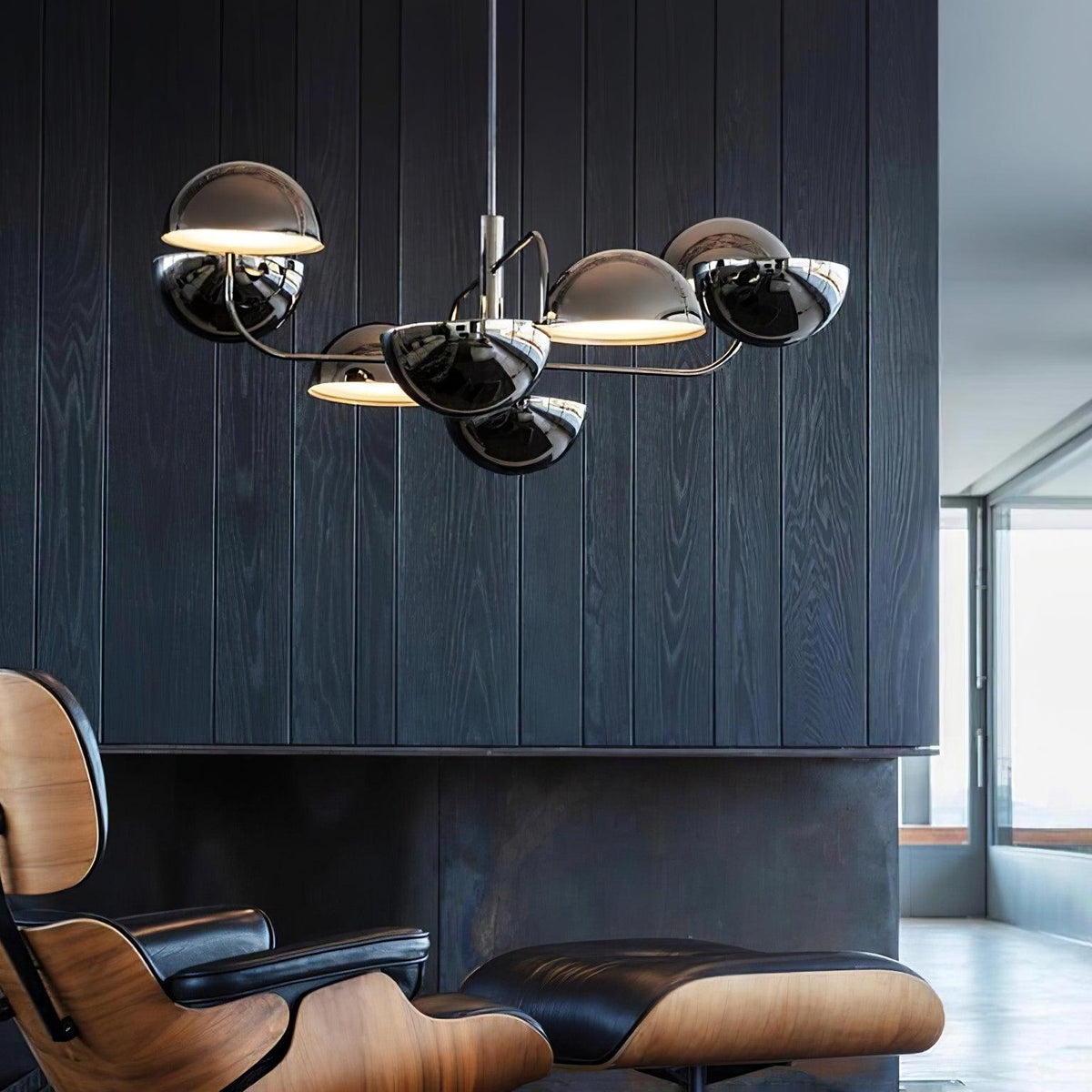 Elisabeth Penta Chandelier ∅ 31.5 x H 39″ / Dia 80cm x H 100cm / Black Chandelier