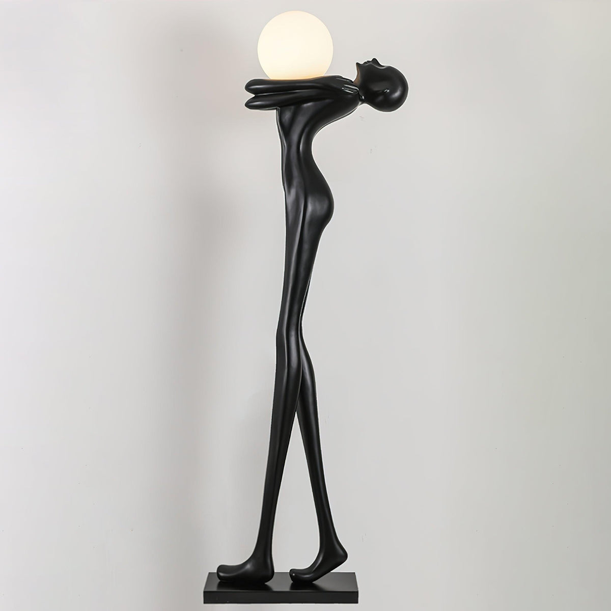 Embrace Ball Sculpture Floor Lamp Floor lamp