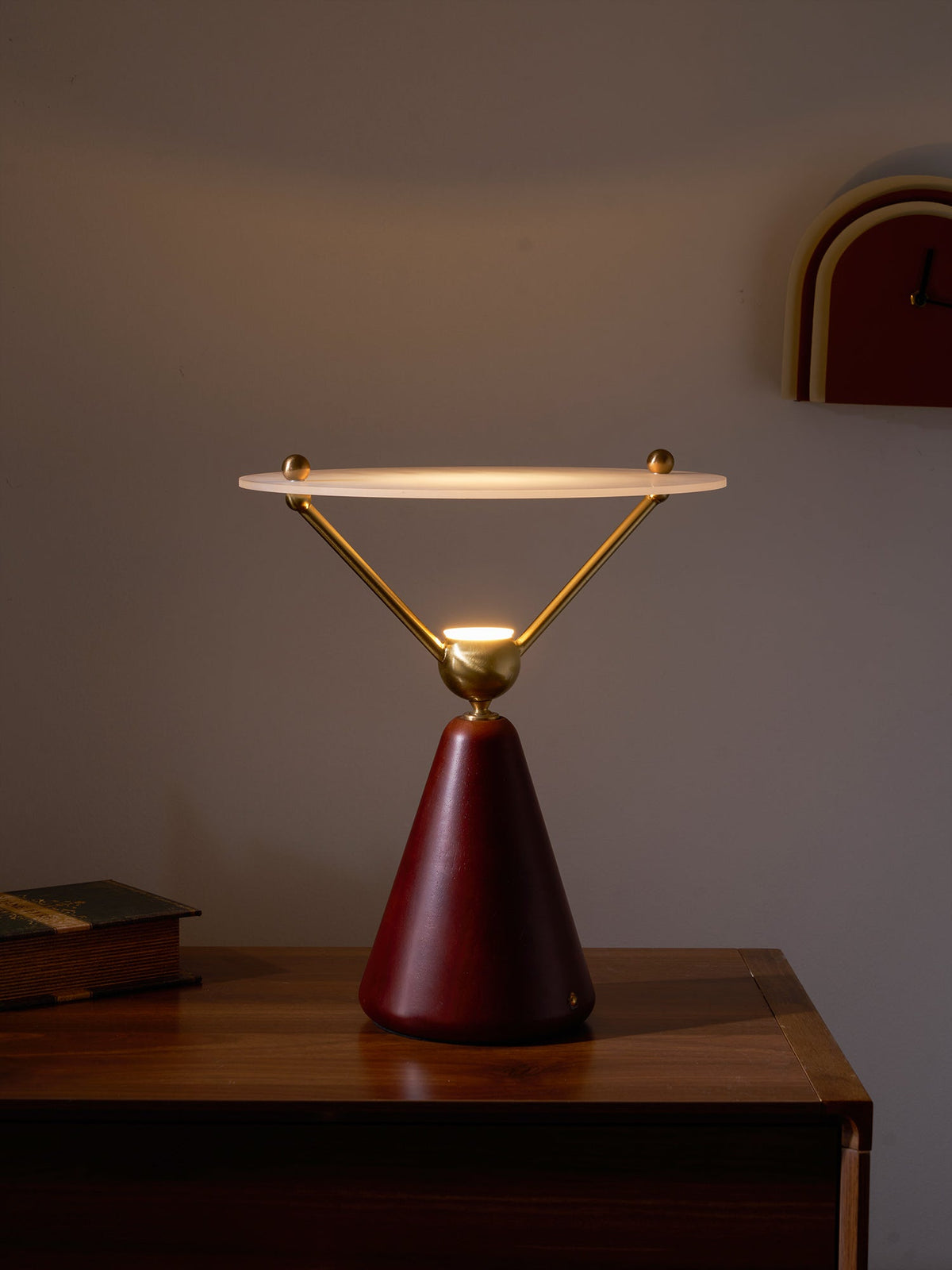 Equoray Table Lamp