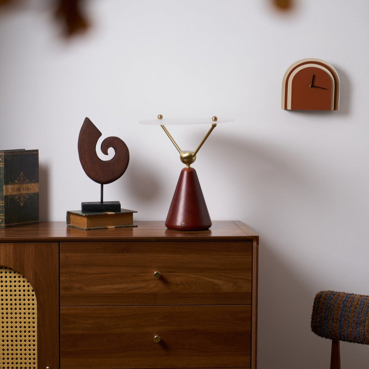 Equoray Table Lamp
