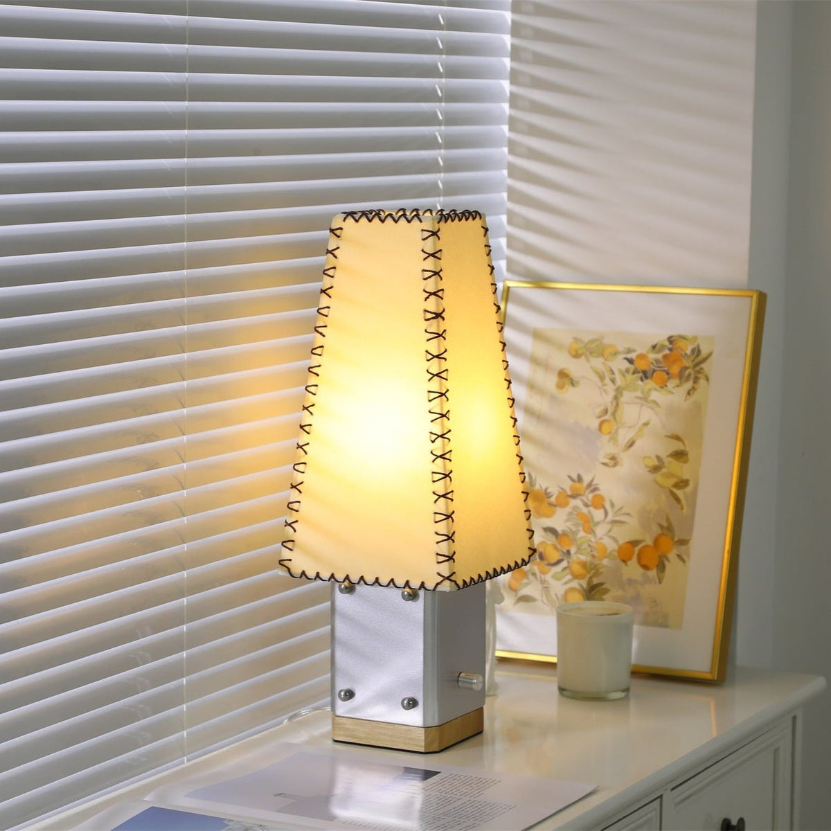 Estela Table Lamp