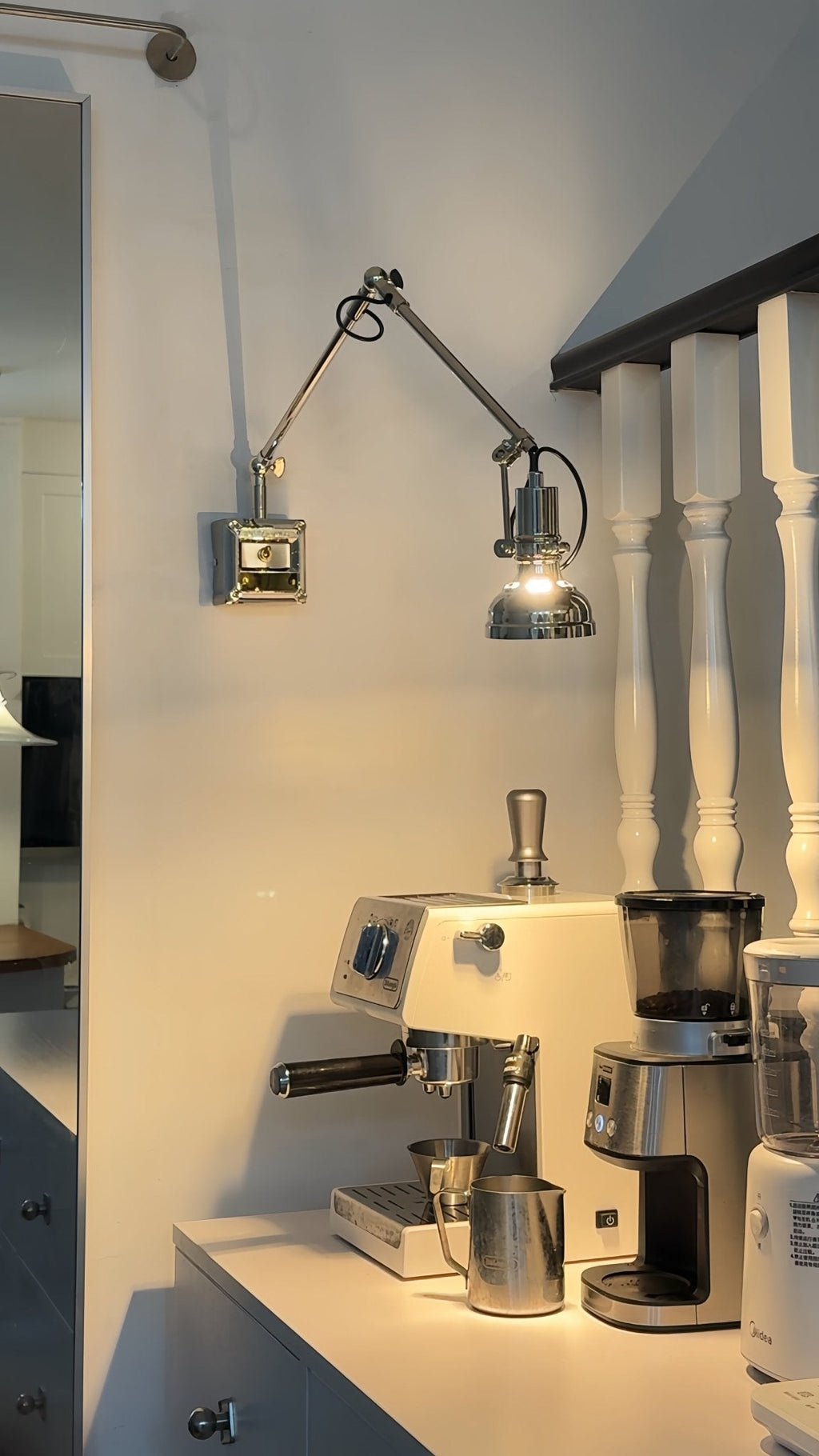 Flex Arm Wall Lamp