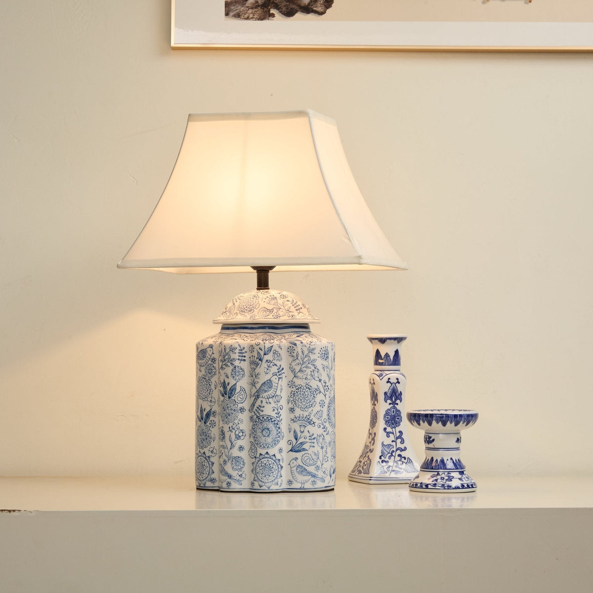 Floral Bird Jar Table Lamp