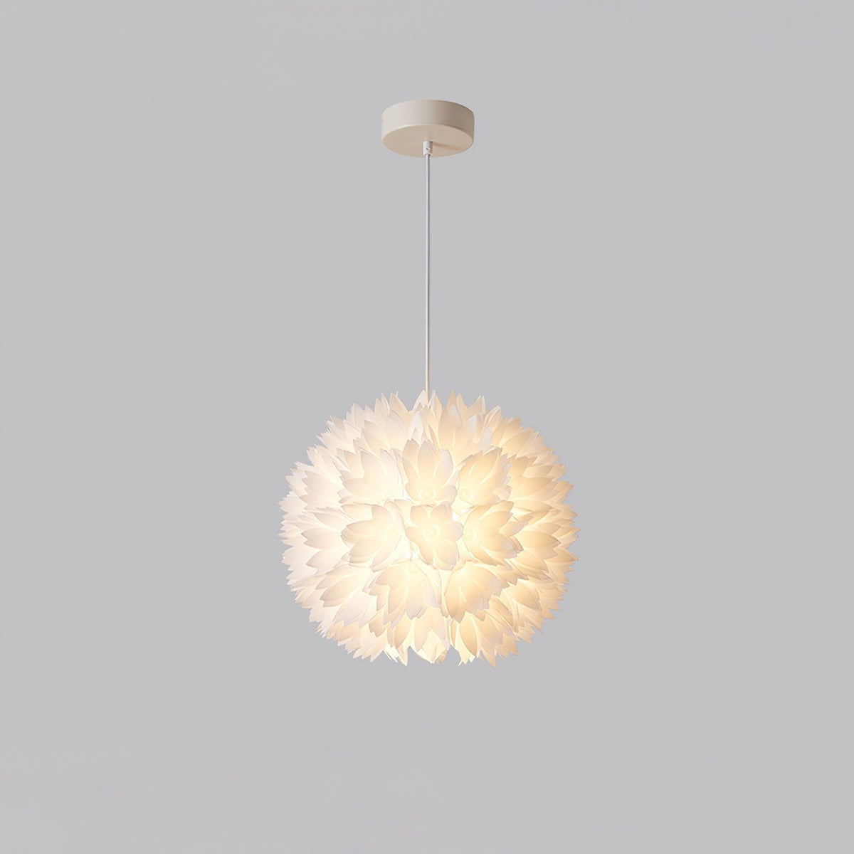 Flowers Ball Pendant Light ∅ 15″ x H 15″ / Dia 38cm x H 38cm / White Pendant light