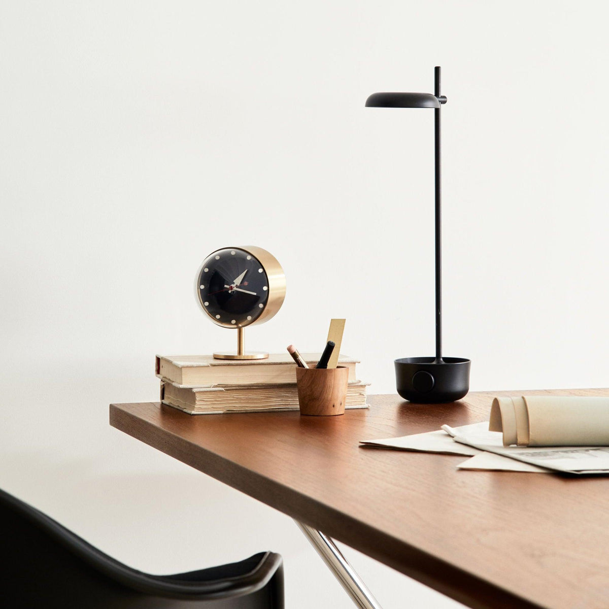 Focal LED Reading light table lamp