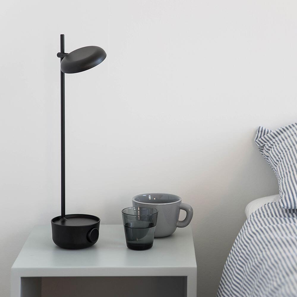 Focal LED Reading light table lamp