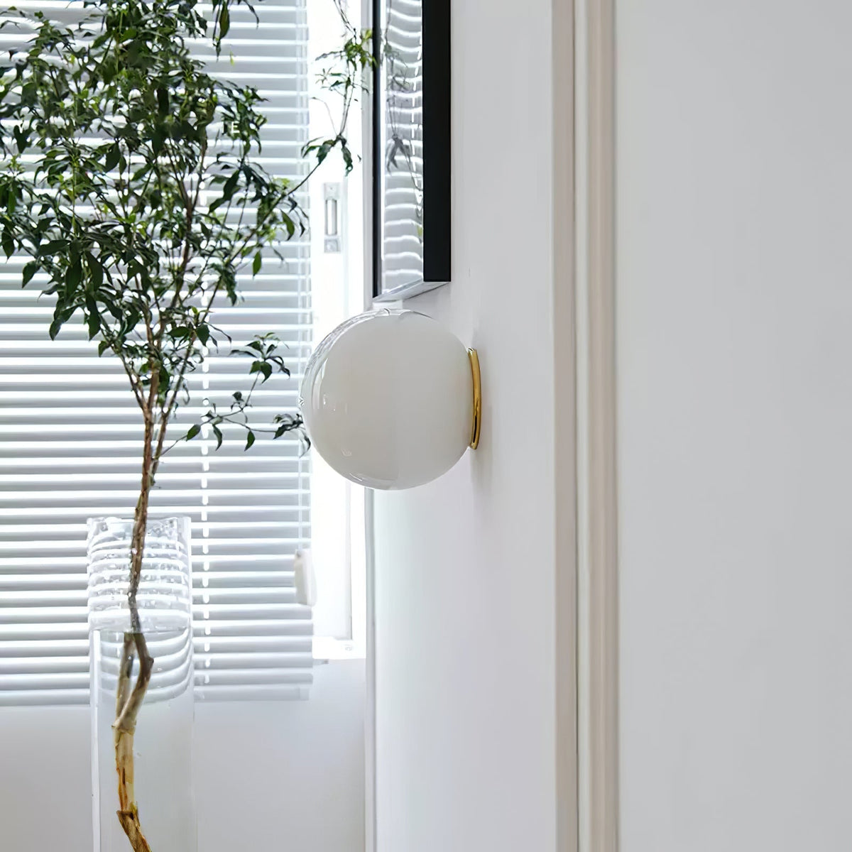 Glass Mini Orb Wall Lamp Wall lamp