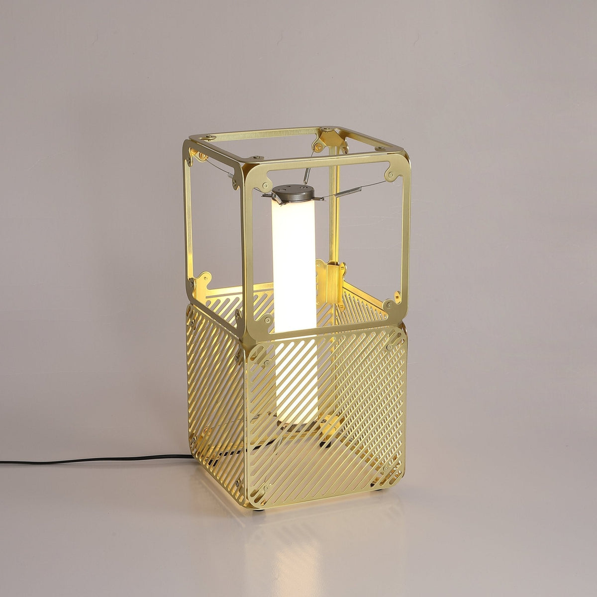 Hyperqube Table Lamp Table lamp