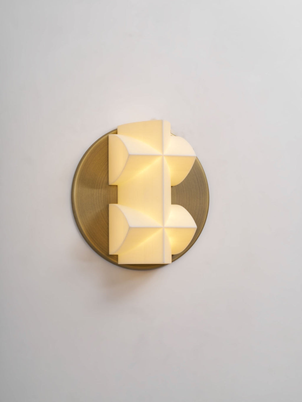 Naala Sconce