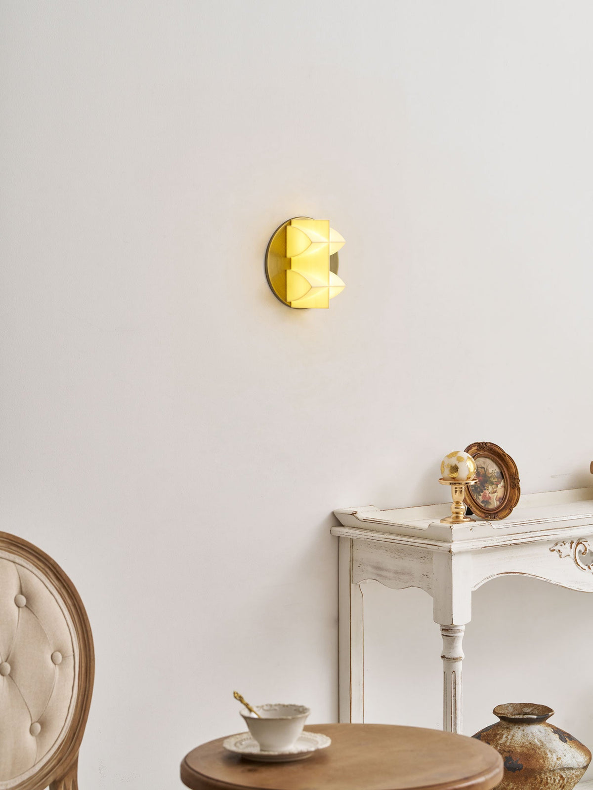 Naala Sconce