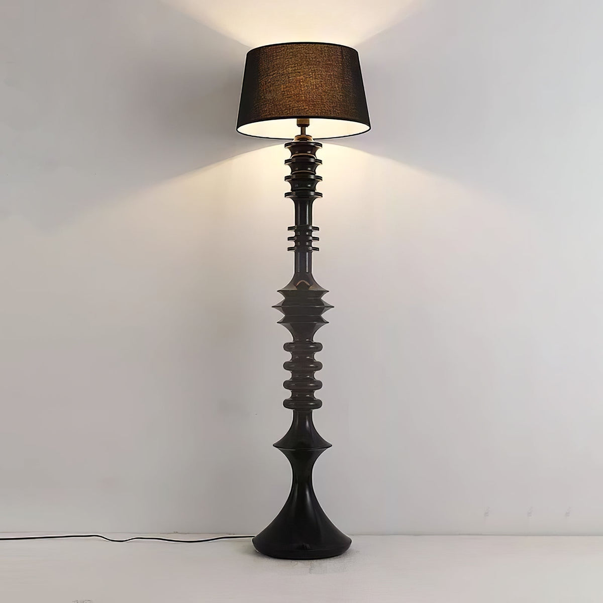Jarvis Adjustable Floor Lamp ∅ 17.7″ x H 65.7″ / Dia 45cm x H 167cm / Black / US Plug Floor lamp