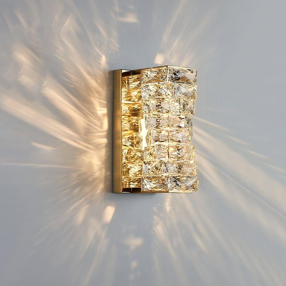 Laminated Crystal Wall Light ? 4.7″ x H 10.2″ / Dia 12cm x H 26cm / Gold / Warm Light Wall lamp