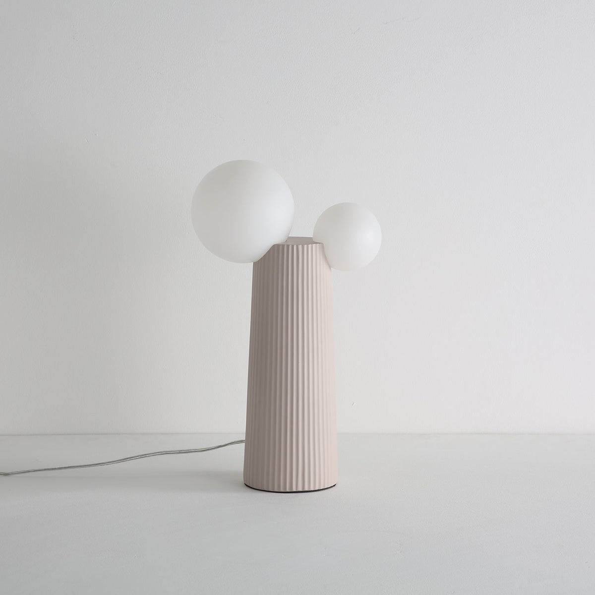 Land Table Lamp 1001 Table lamp
