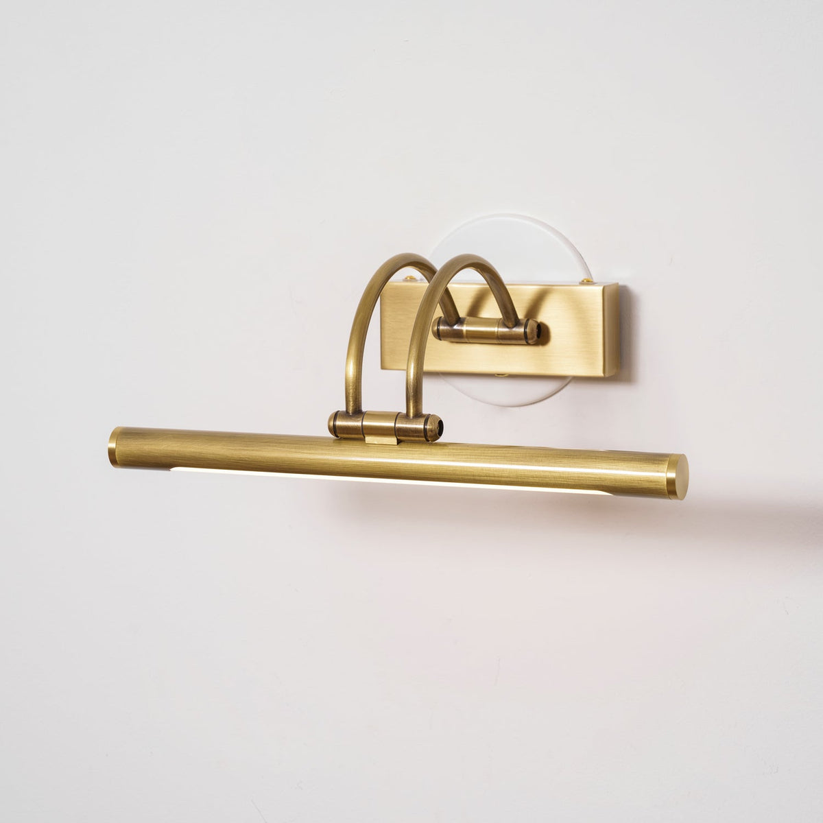 Linear Vanity Wall Light