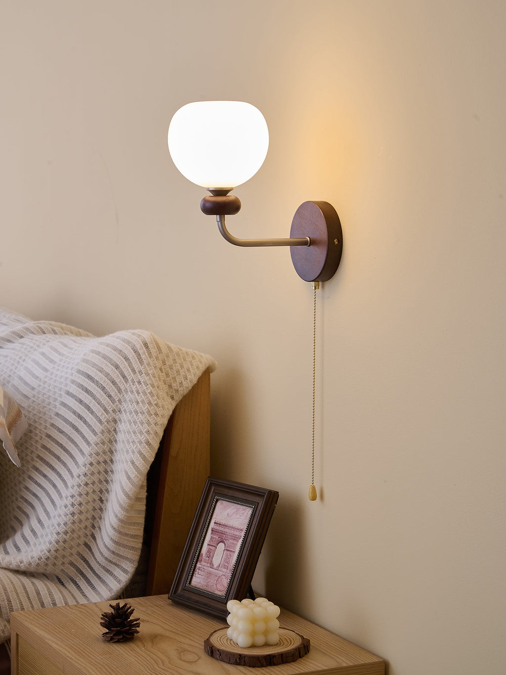 Lucille Wall Lamp