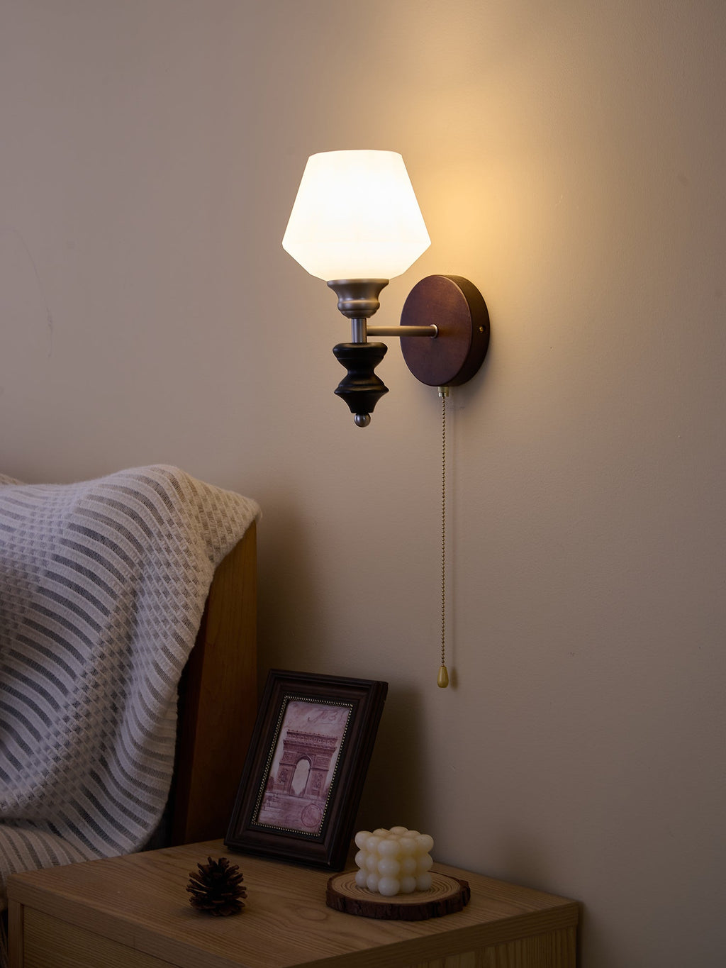 Lucille Wall Lamp